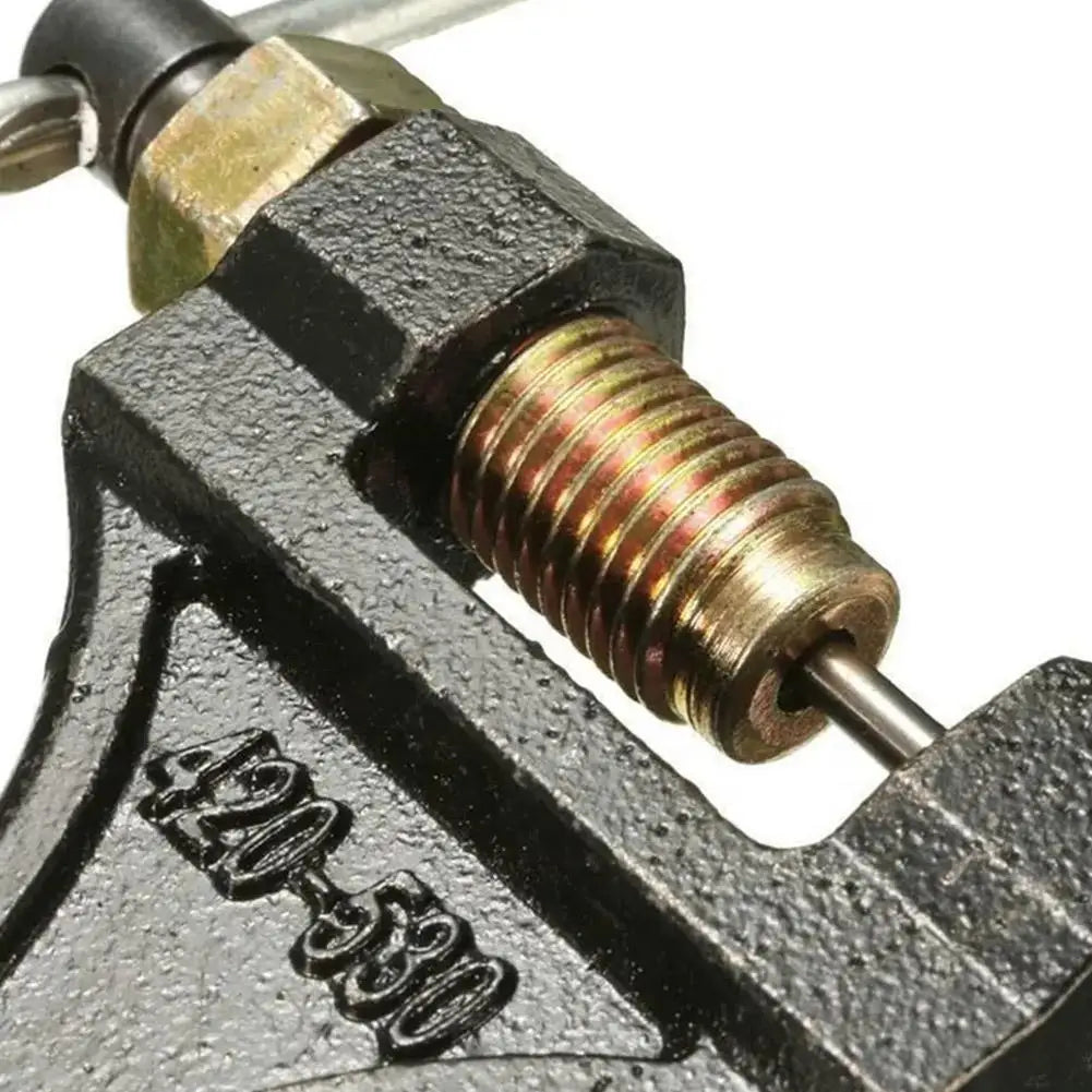 Outil automatique de disjoncteur de chaîne de moto