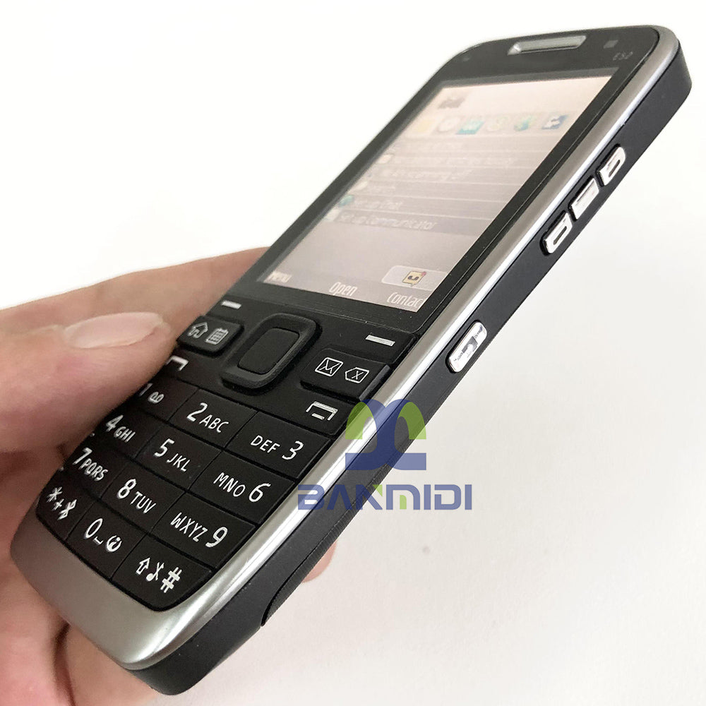 Téléphone portable E52
