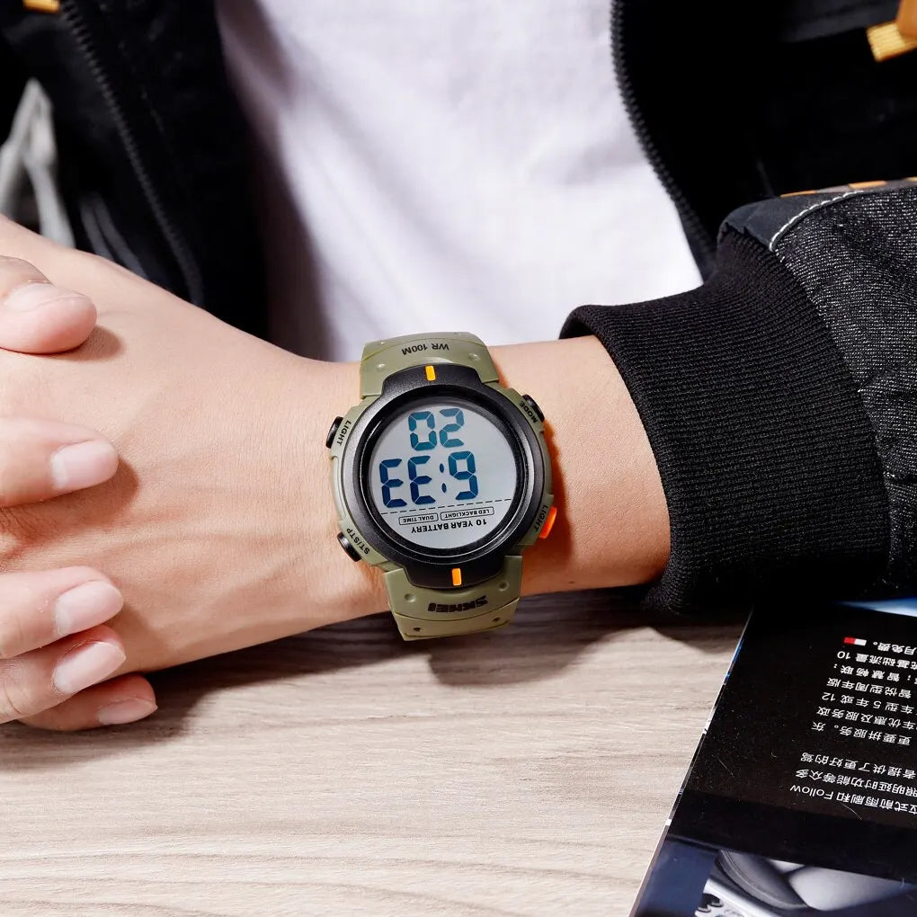 Montre numérique étanche pour homme