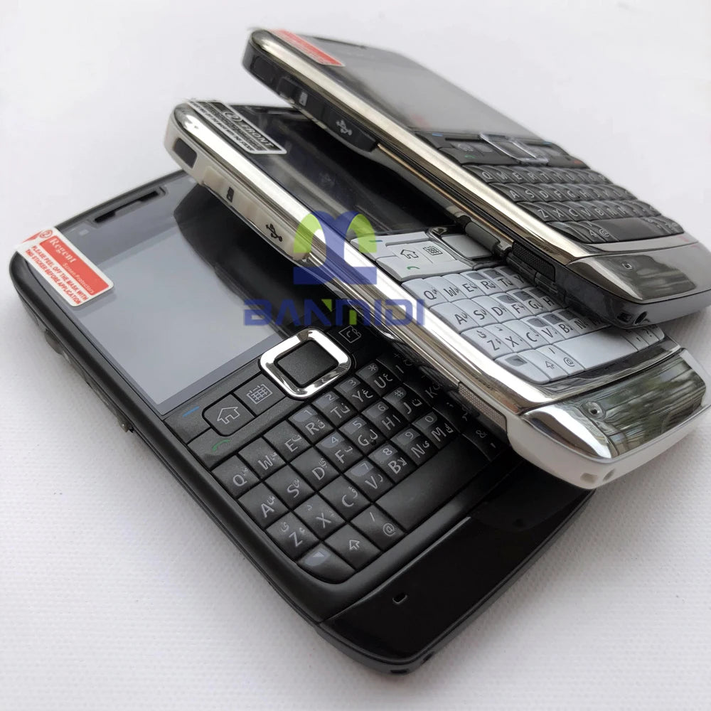 Téléphone portable  E71