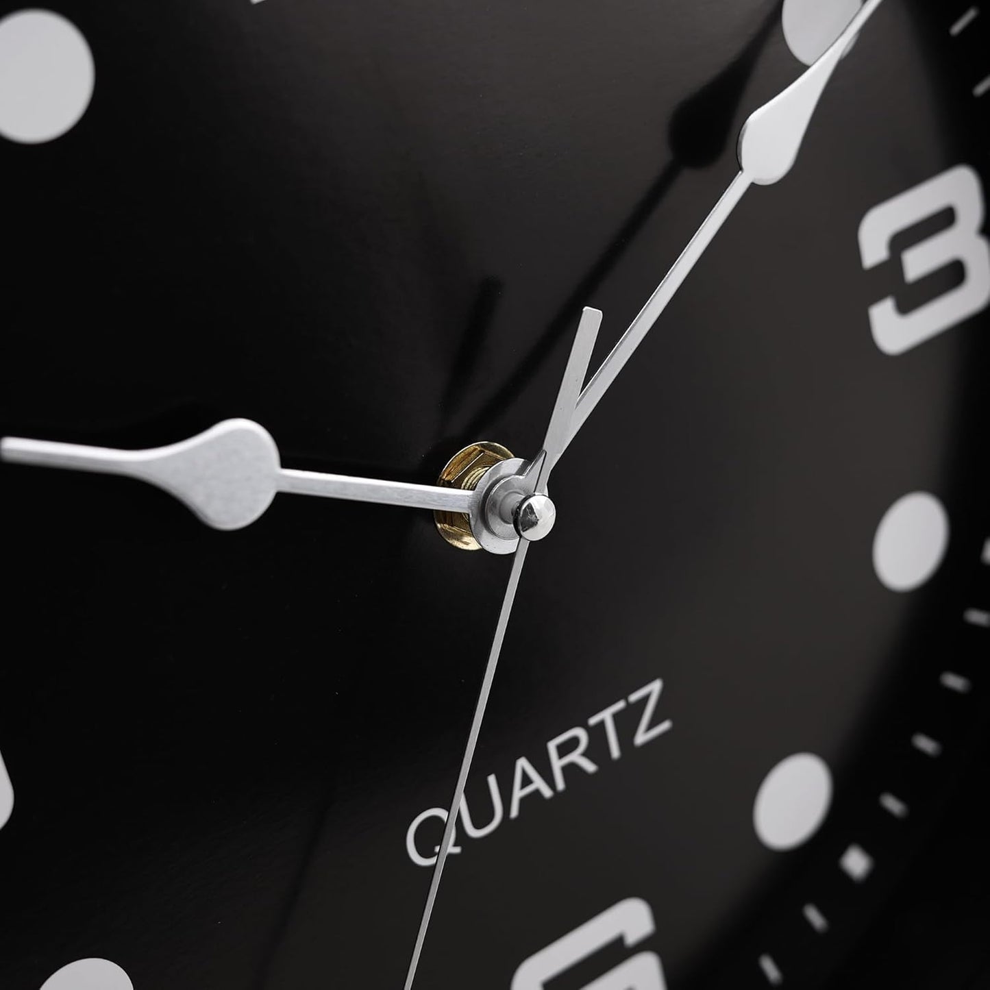 Horloge murale de luxe à quartz silencieuse