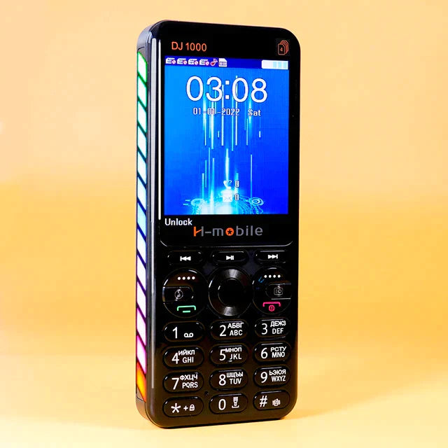 Téléphone portable robuste  à 4 cartes SIM avec LED