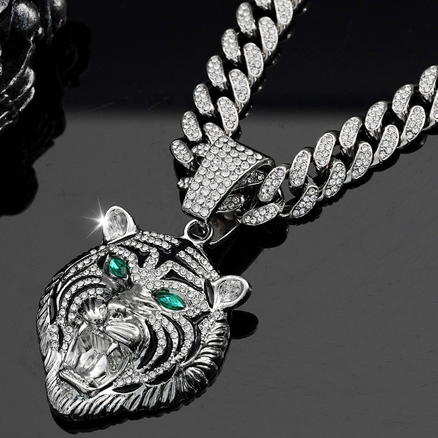 Bijoux de charme à la mode, Collier pendentif tigre 3D pour hommes et femmes