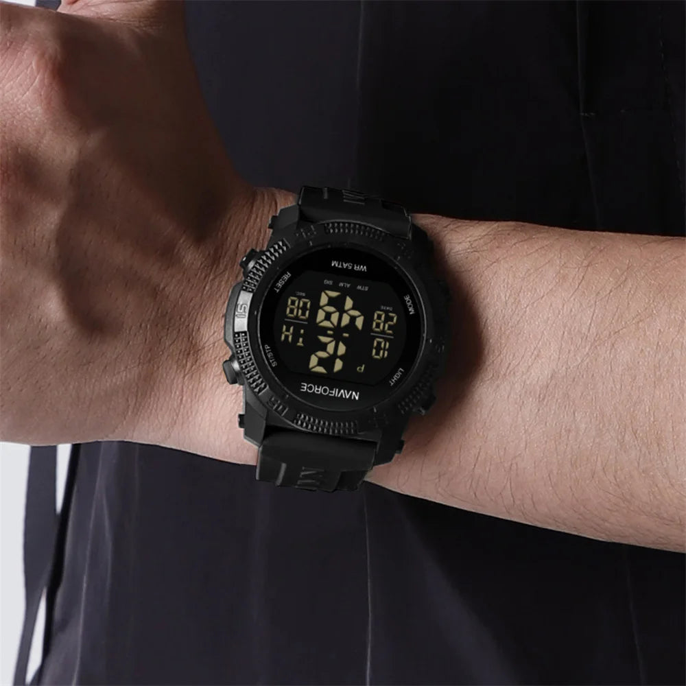 Montre chronographe numérique pour homme