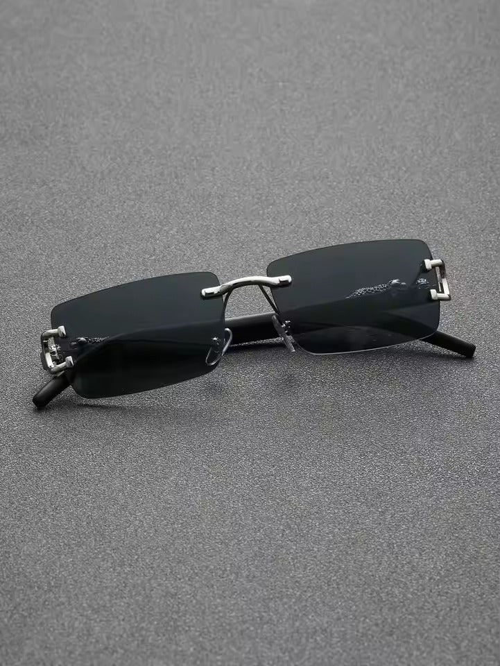 Lunettes de soleil classiques à la mode
