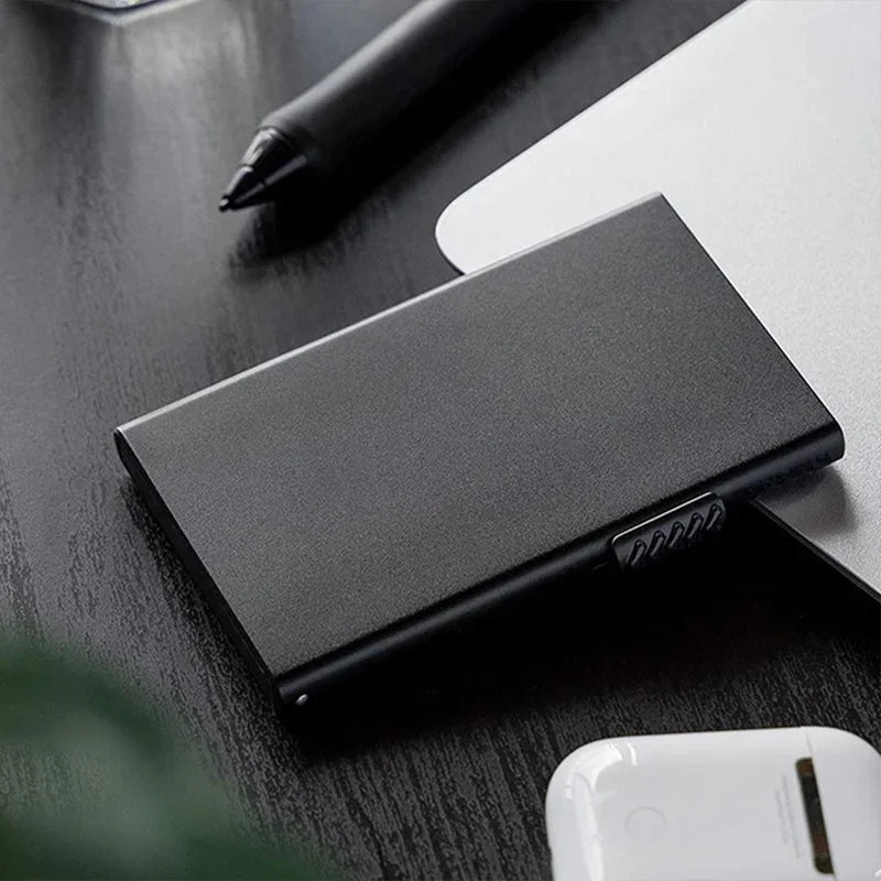 Porte-cartes en métal fin minimaliste pour hommes