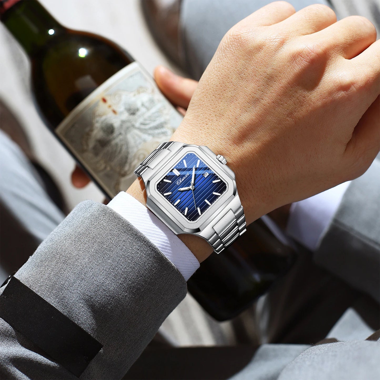 Montre carrée de luxe pour hommes