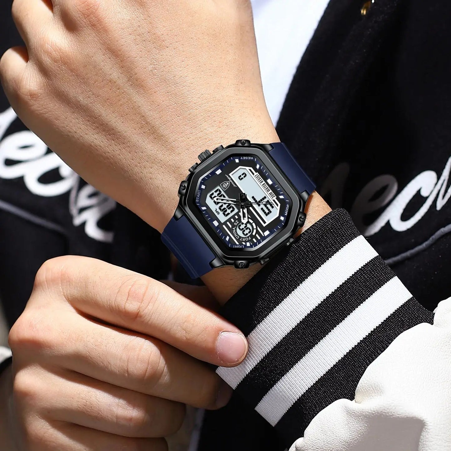 Montre carré électronique pour hommes